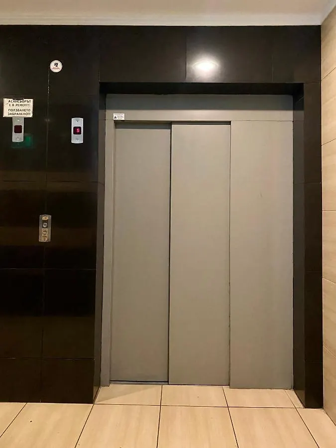 Bright Apartment For 5 Guests With Free Parking ブルガス ブルガリア